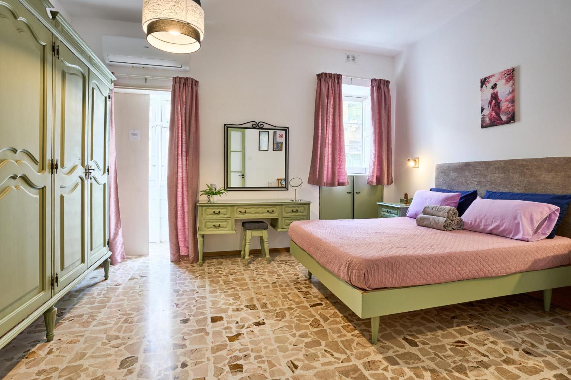 Ta' Nena Apartment In Floriana, 10 Minutes Away From Valletta エクステリア 写真