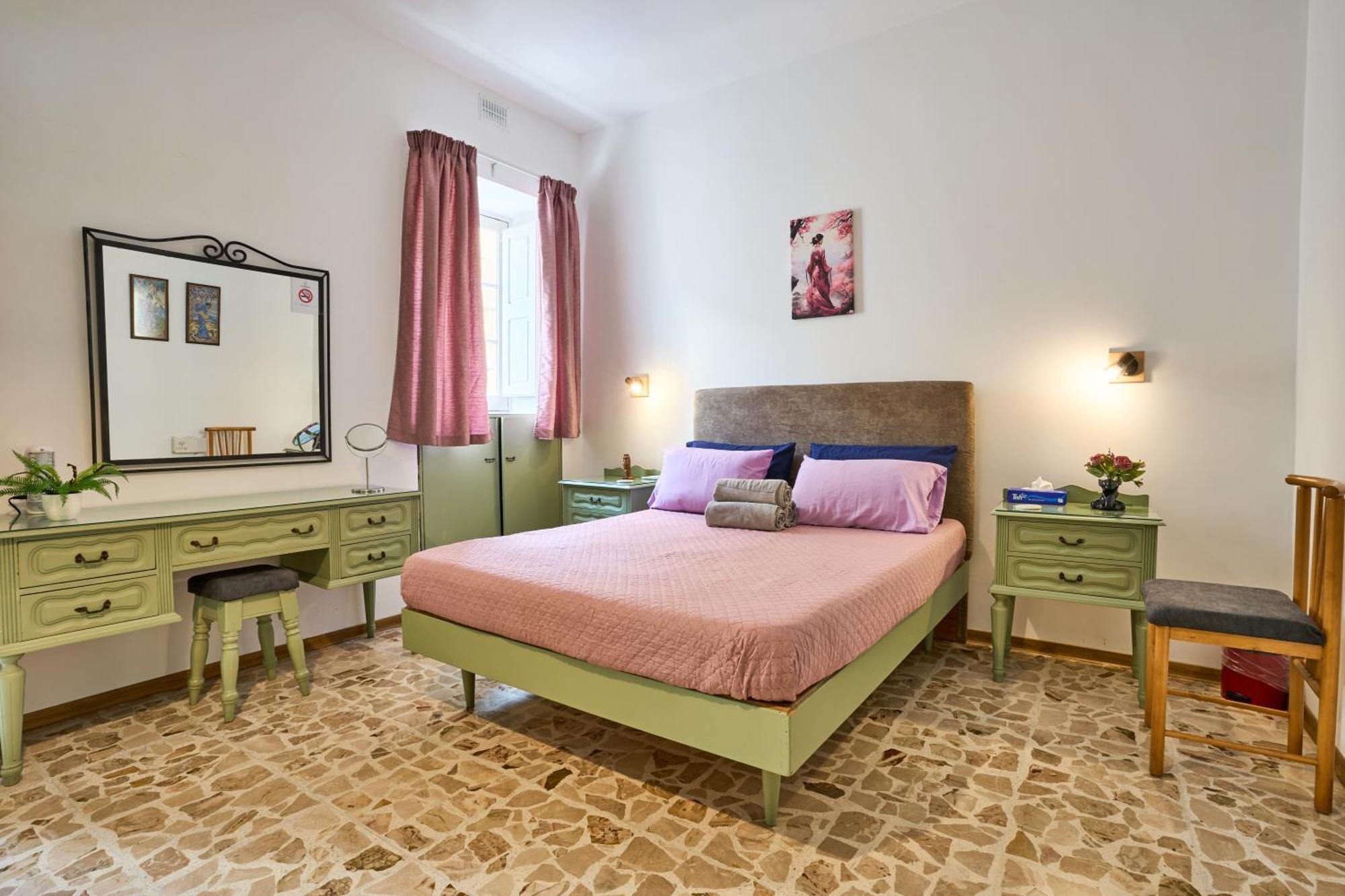 Ta' Nena Apartment In Floriana, 10 Minutes Away From Valletta エクステリア 写真