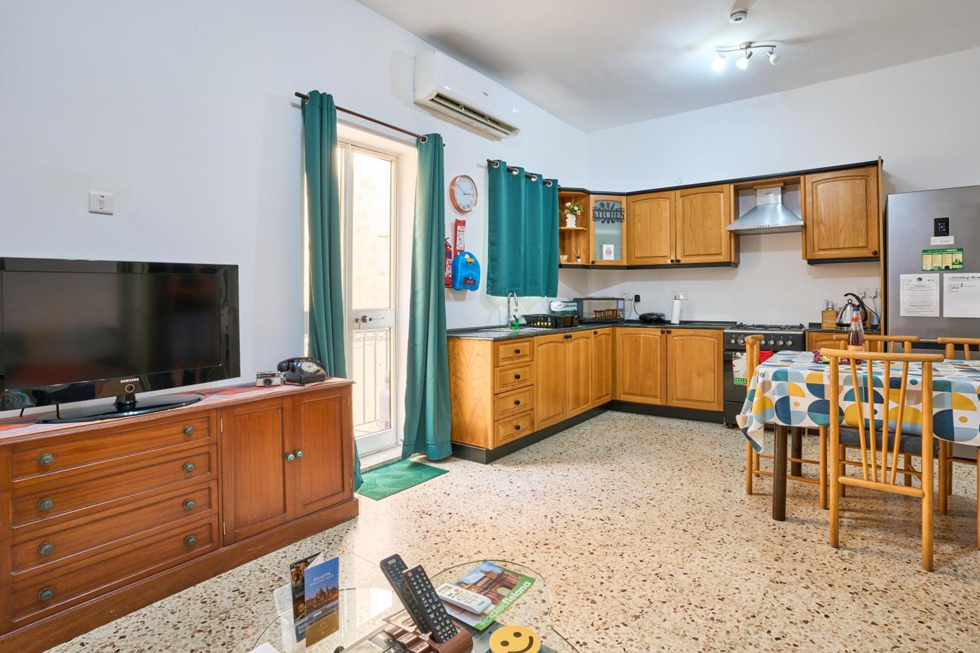Ta' Nena Apartment In Floriana, 10 Minutes Away From Valletta エクステリア 写真